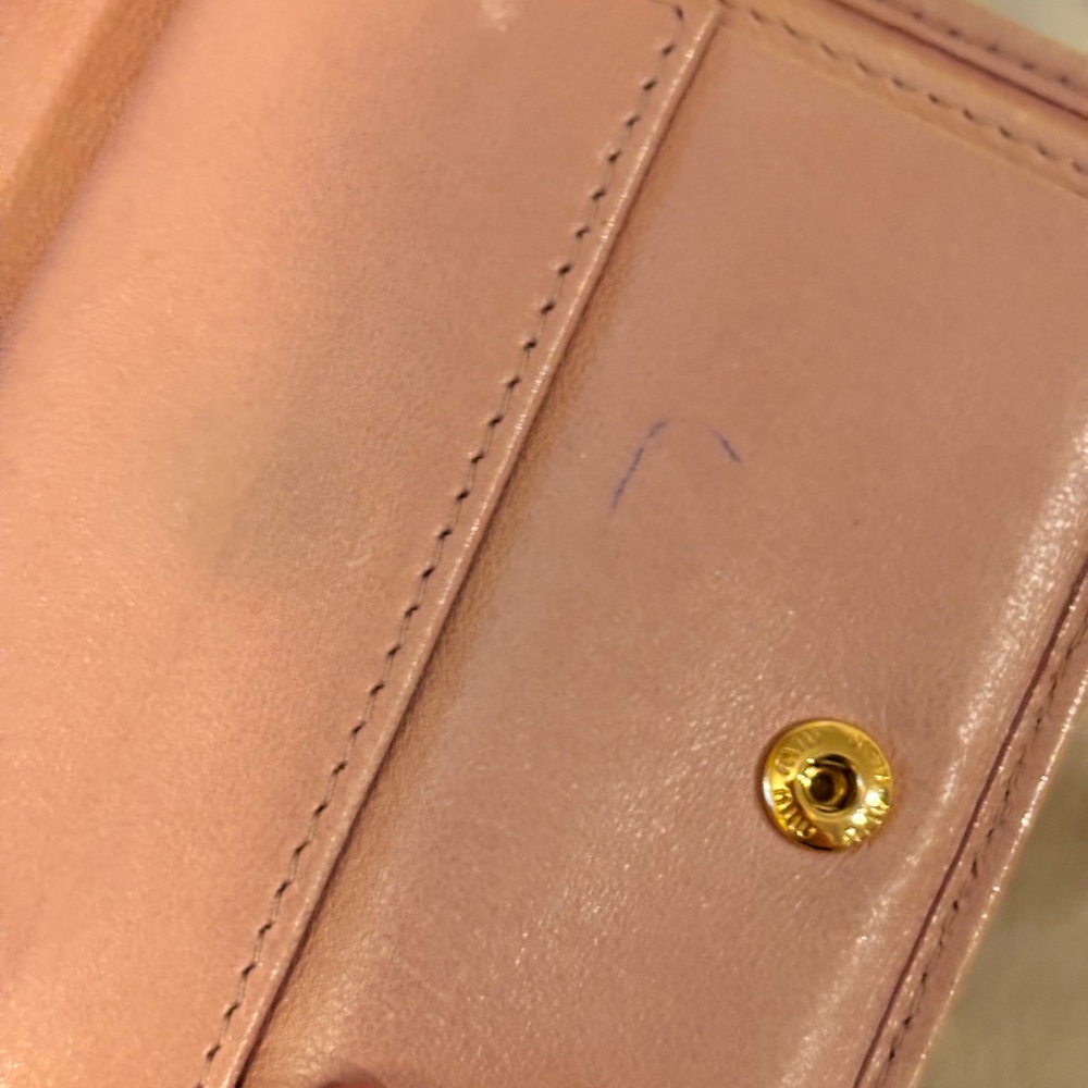 MIU MIU Matelasse Orchidea Blush Pink Quilted Compact Wallet W/ COA - Picture 13 of 15